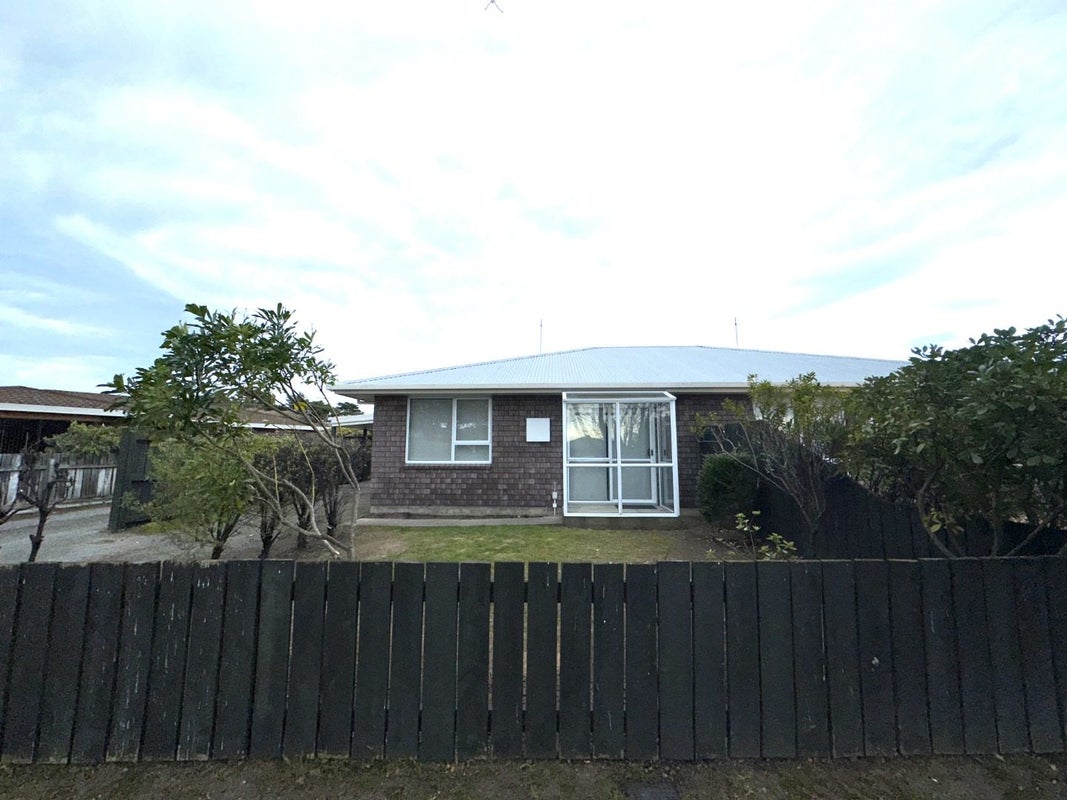 5B Westhaven Place, Redwoodtown, Blenheim - Carousel 1