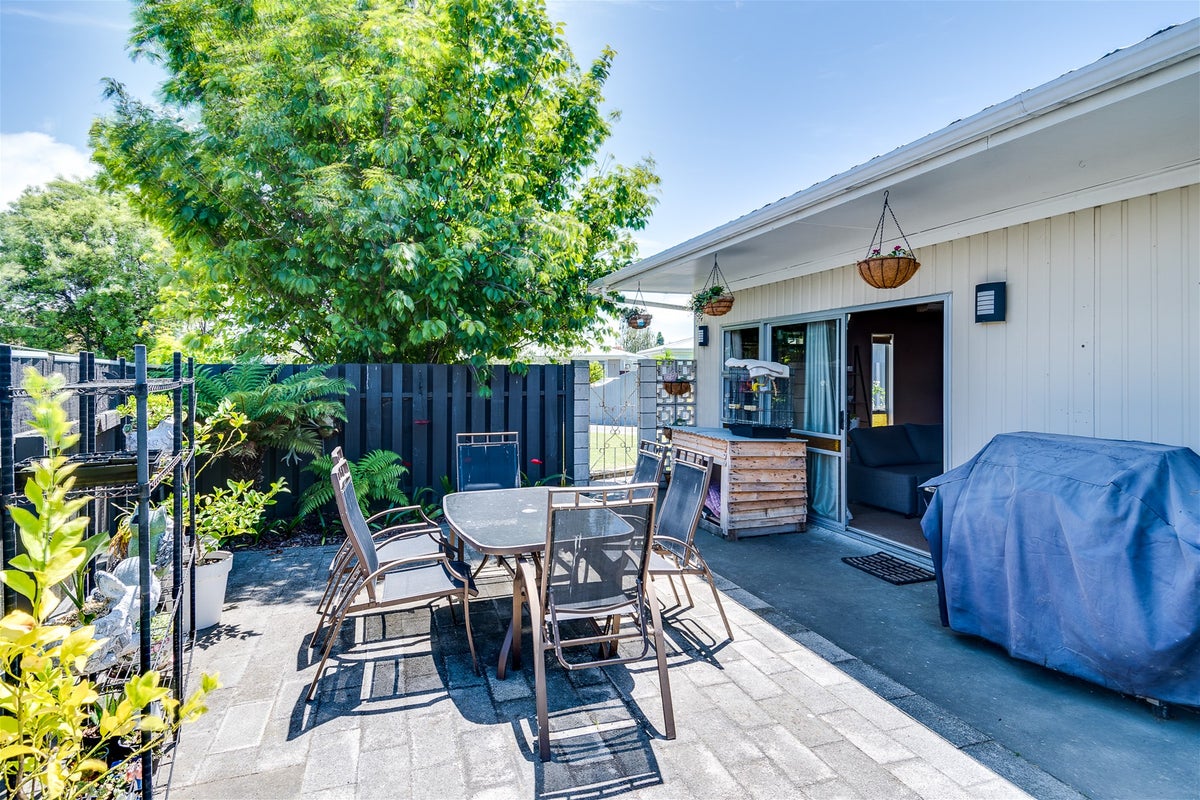 15 Sutherland Street, Tamatea, Napier - Carousel 14