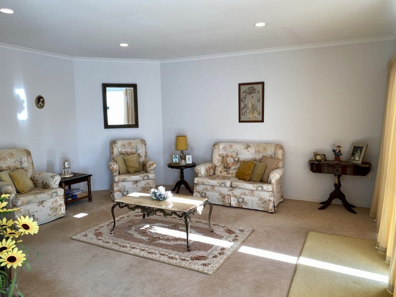 68/42 Main Road, Tawa, Wellington - Carousel 2