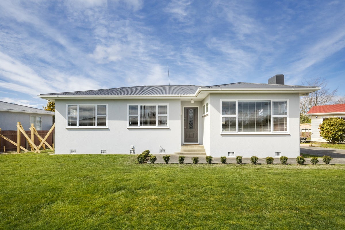 37A Kingston Street, Awapuni, Palmerston North - Carousel 1