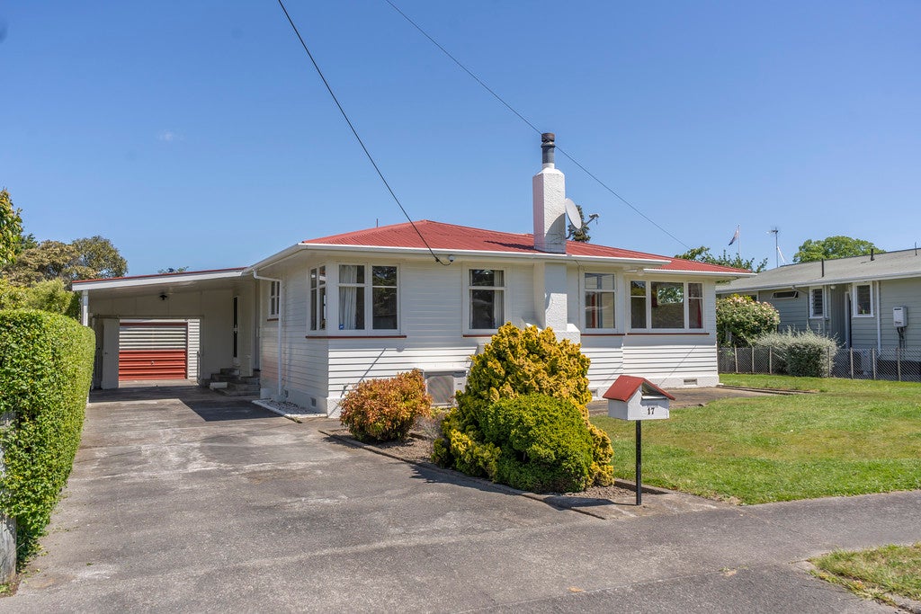 17 Montgomery Place, Lansdowne, Masterton - Carousel 1