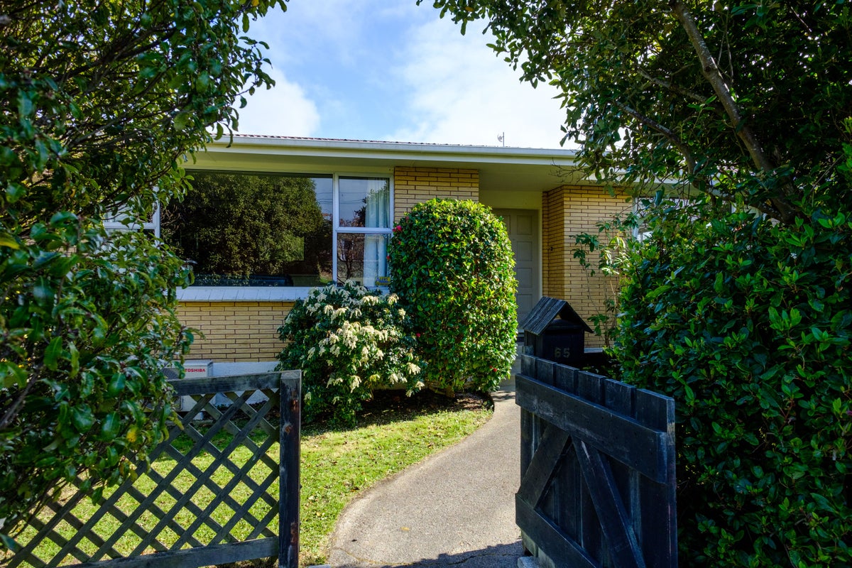 65 Murano Street, Shiel Hill, Dunedin - Carousel 20