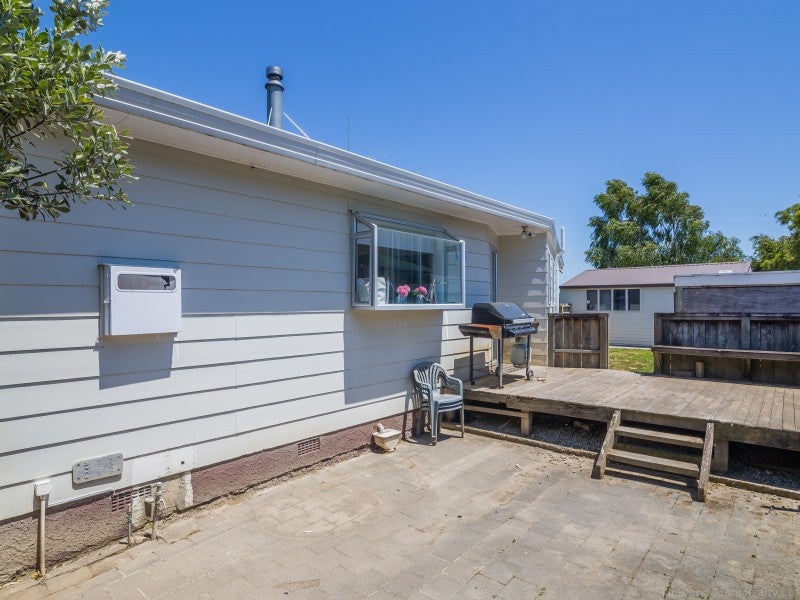 17 Delaware Grove, Totara Park, Upper Hutt - Carousel 20