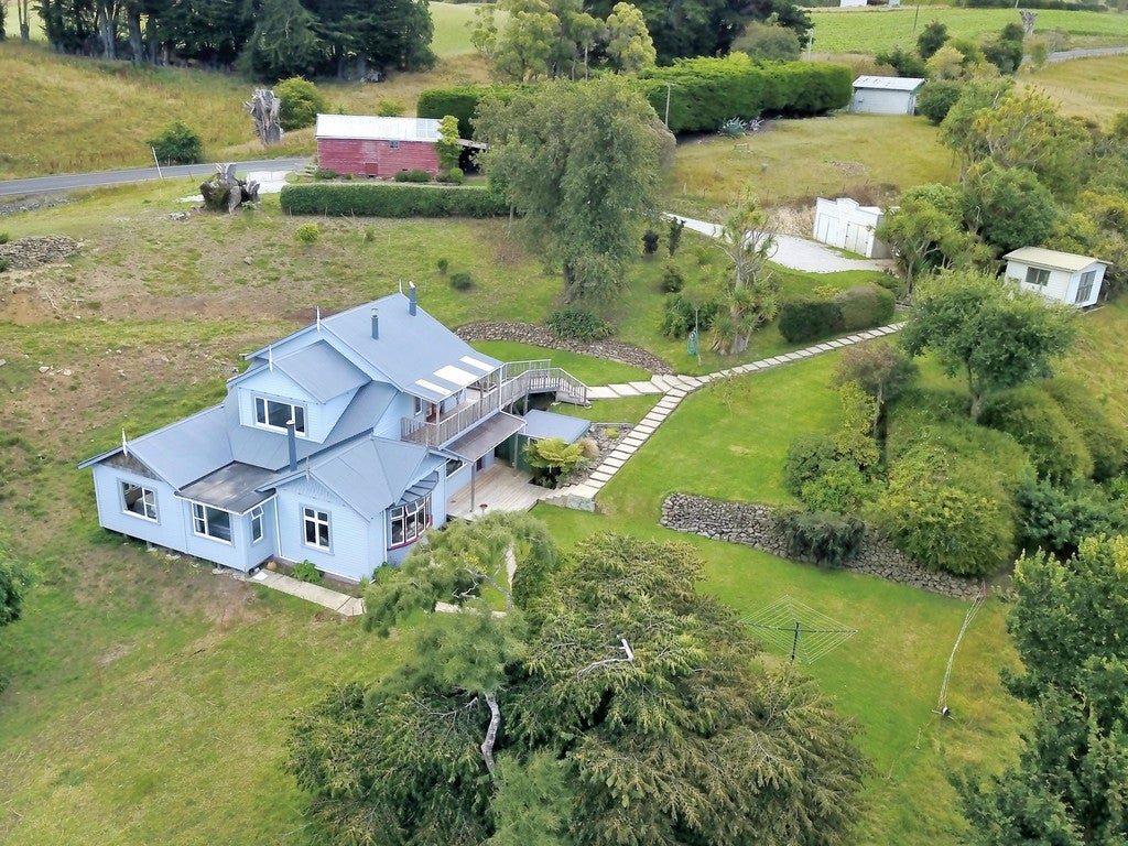 392 Coast Road, Omimi, Waikouaiti - Carousel 2