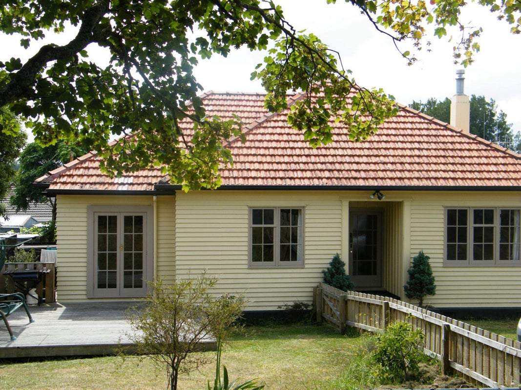124A Forest Lake Road, Forest Lake, Hamilton - Carousel 1
