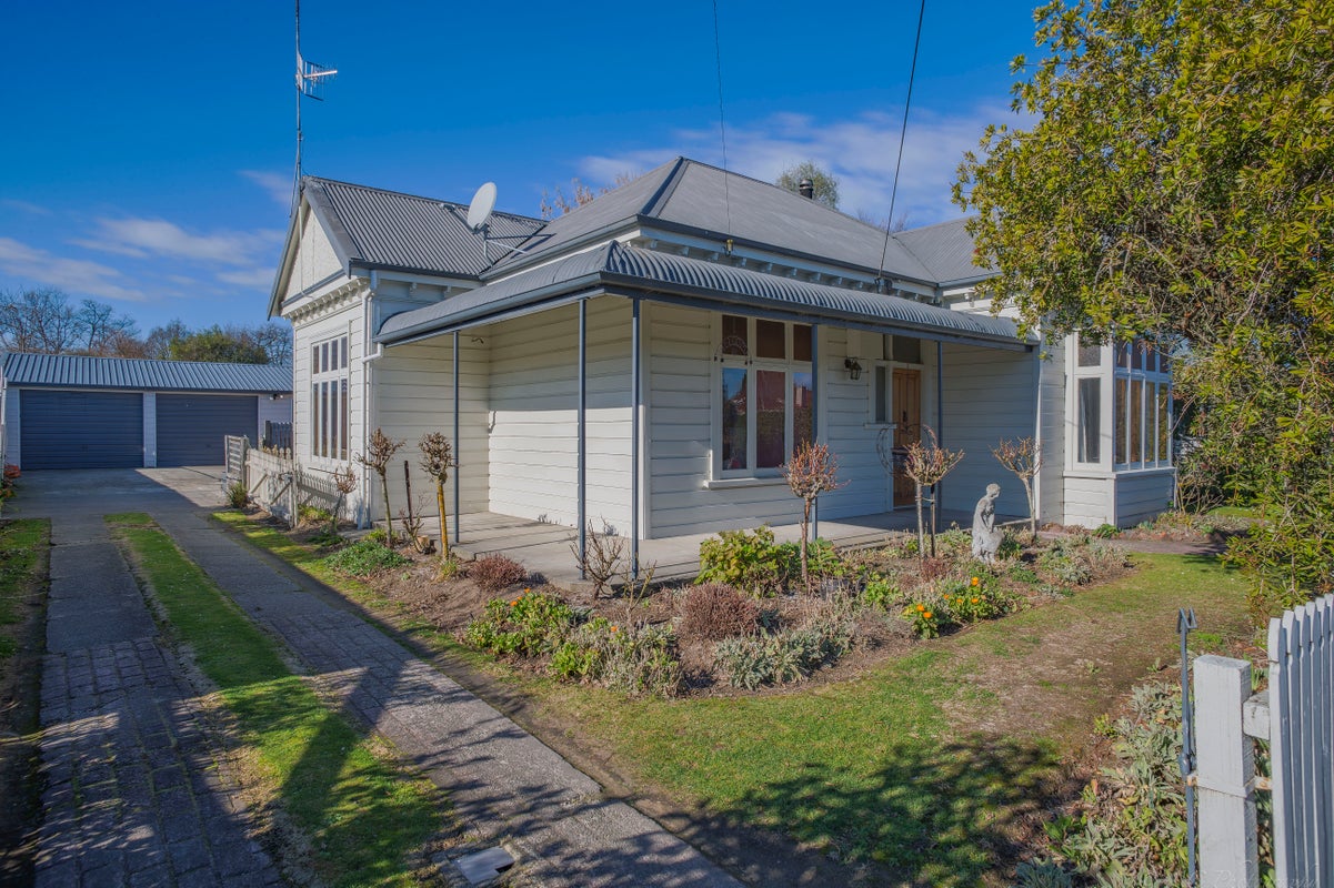 28 Davie Street, Temuka - Carousel 1