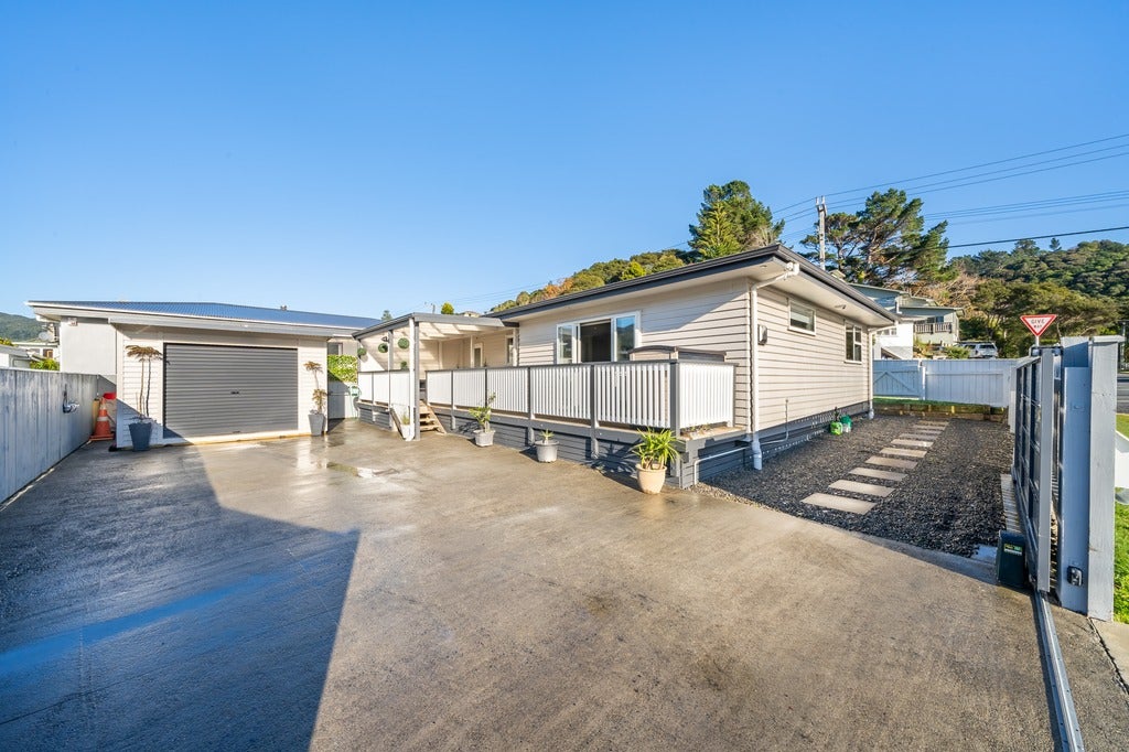 23A Rawhiti Street, Stokes Valley, Lower Hutt - Carousel 1
