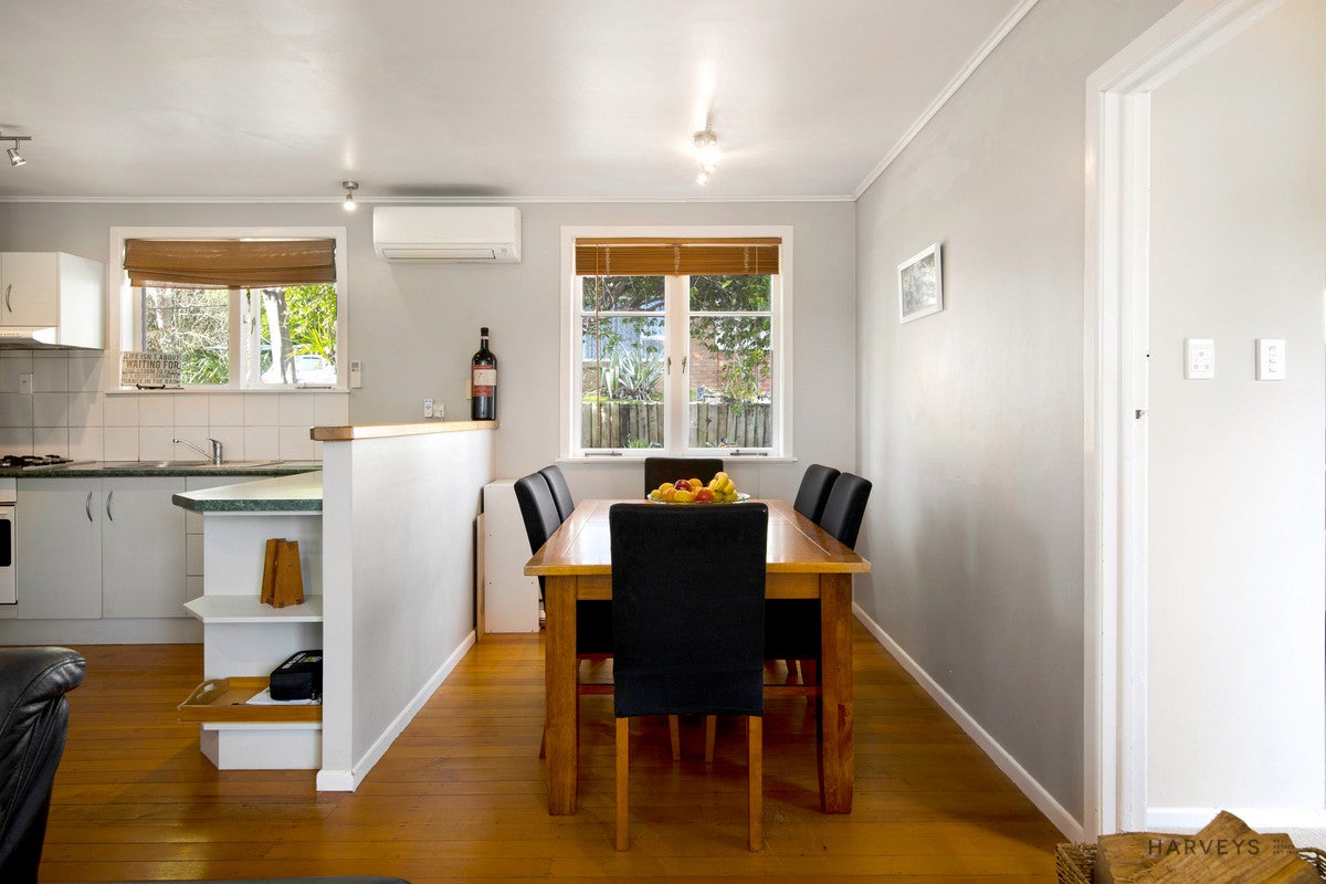 180 Glengarry Road, Glen Eden, Auckland - Carousel 2