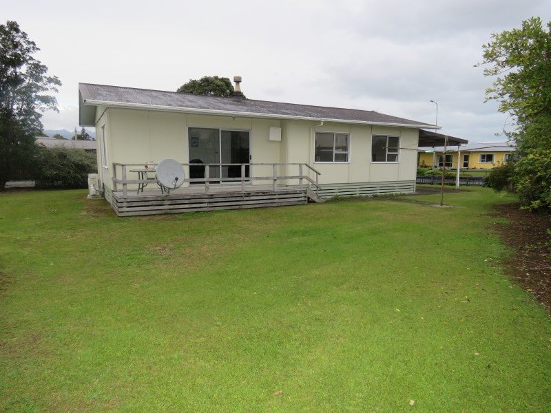 15 Martin Place, Carters Beach, Westport - Carousel 1