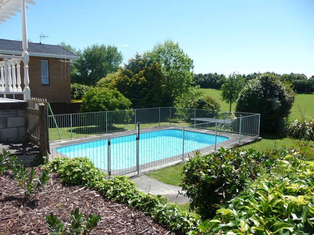16 Kentucky Way, Awapuni, Palmerston North - Carousel 18
