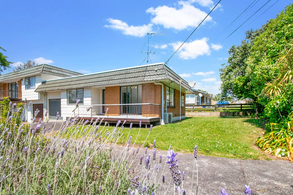 1/31 Nikau Street, New Lynn, Auckland - Carousel 1