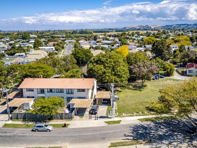 18 Percy Spiller Avenue, Maraenui, Napier - Carousel 1