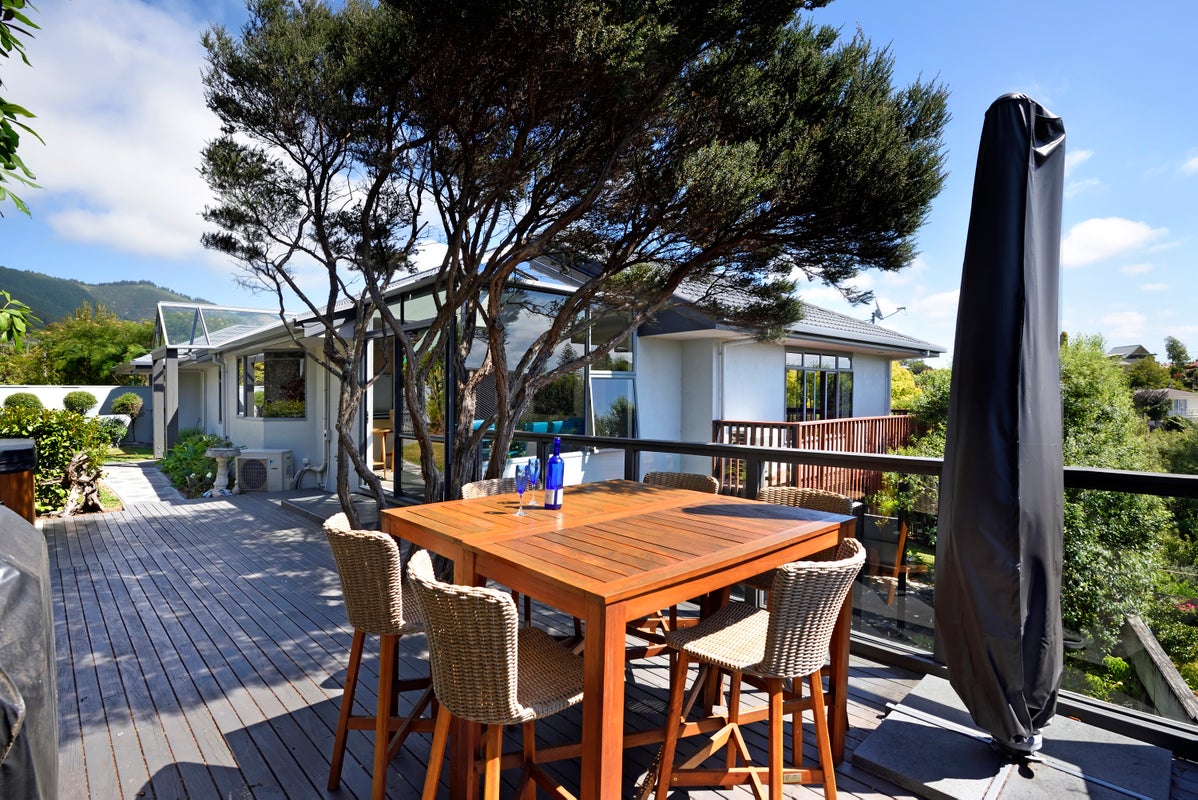 15 Blair Terrace, Richmond - Carousel 1