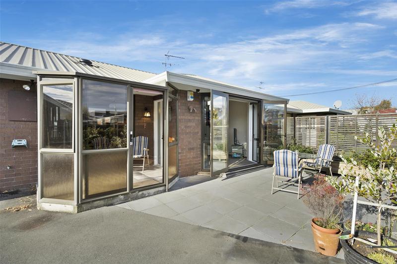 2/15 Wyndham Street, Papanui, Christchurch - Carousel 1