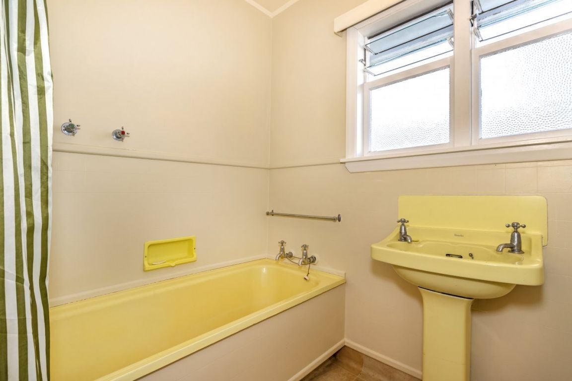 2 Lenton Street, Aranui, Christchurch - Carousel 12