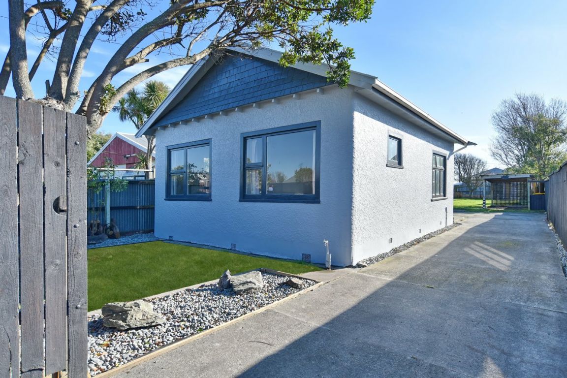 16 Falcon Street, New Brighton, Christchurch - Carousel 1