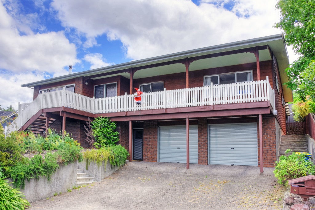 9 Konini Street, Lansdowne, Masterton - Carousel 1