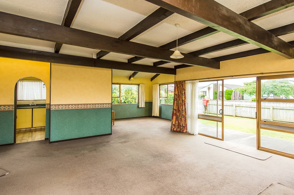 21 Exeter Crescent, Springvale, Whanganui - Carousel 2