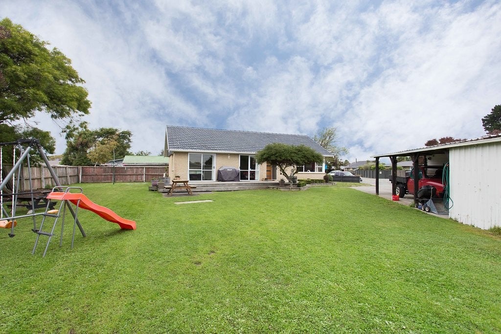 7 Pateley Lane, Aranui, Christchurch - Carousel 2