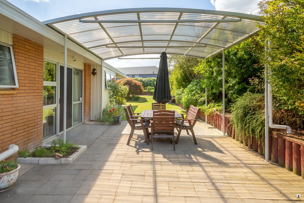 24A Maeroa Road, Beerescourt, Hamilton - Carousel 1