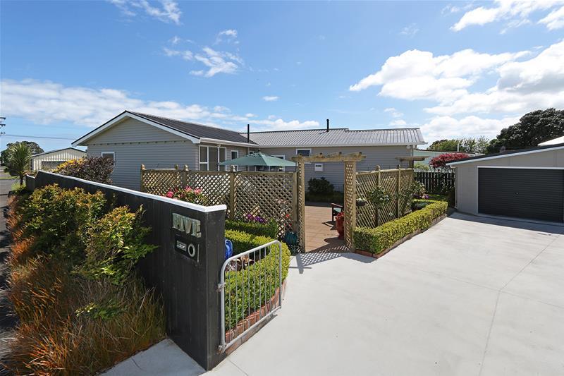 63 Ihaia Road, Opunake - Carousel 2