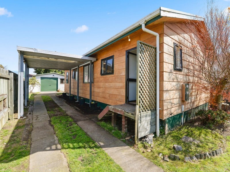 13 Aspen Place, Owhata, Rotorua - Carousel 12