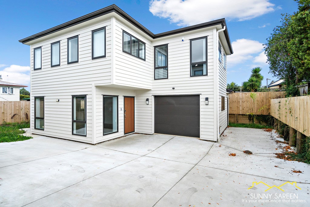 44E Russell Road, Manurewa, Auckland - Carousel 1