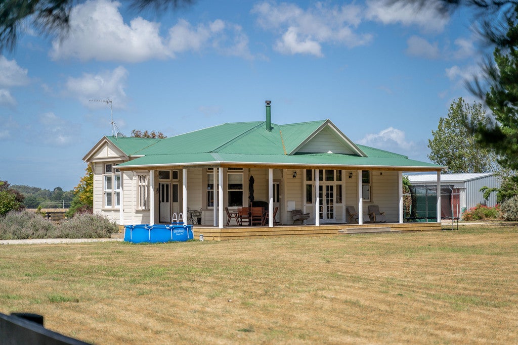 56 Camp Road, Featherston - Carousel 1