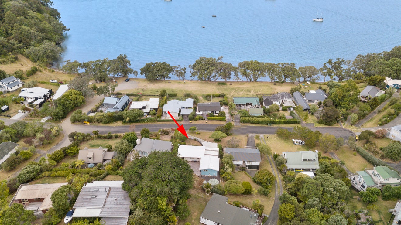 6 Buckleton Road, Tawharanui Peninsula, Matakana - Carousel 2
