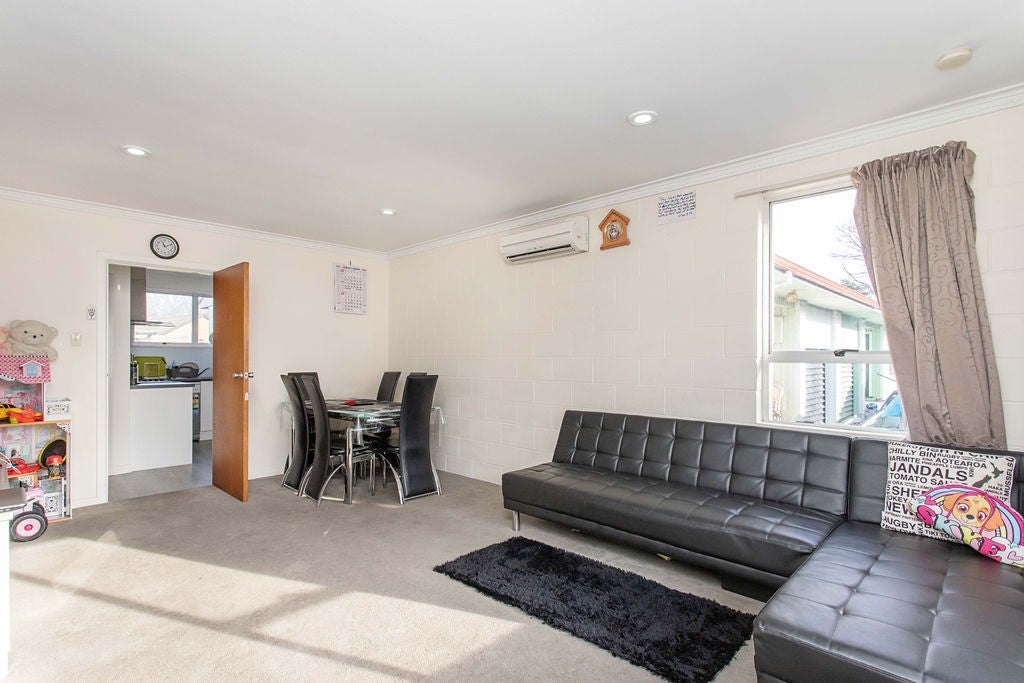 3/120 St James Avenue, Papanui, Christchurch - Carousel 1