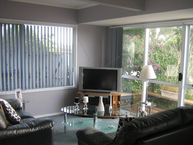 1/88 Aviemore Drive, Highland Park, Auckland - Carousel 2