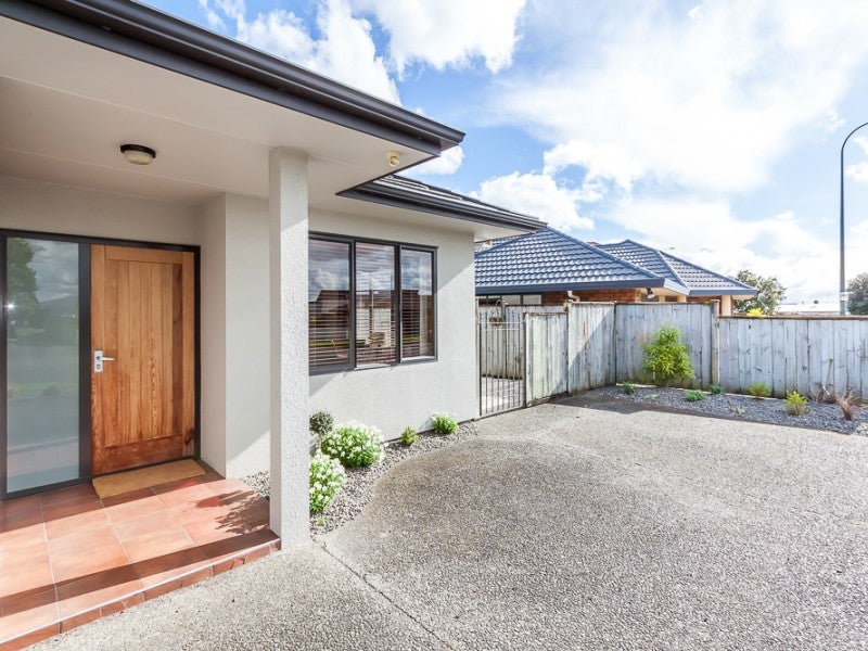 120 Ruapehu Drive, Fitzherbert, Palmerston North - Carousel 2