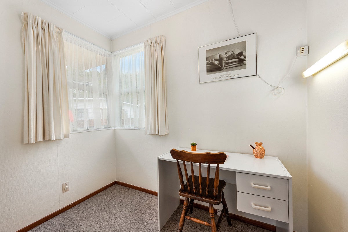 113 Thomas Street, Stokes Valley, Lower Hutt - Carousel 20