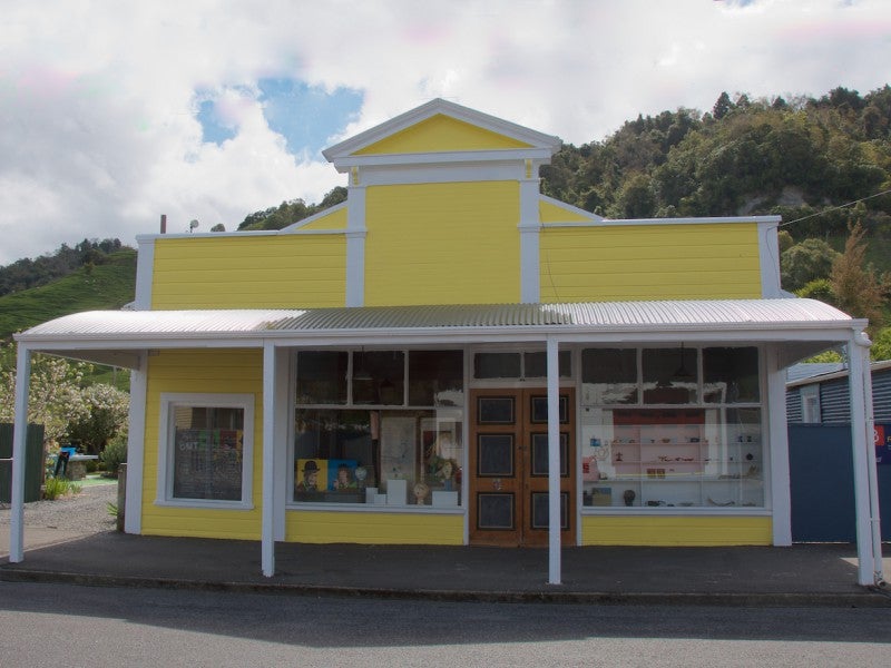 25 Broadway, Mangaweka - Carousel 2