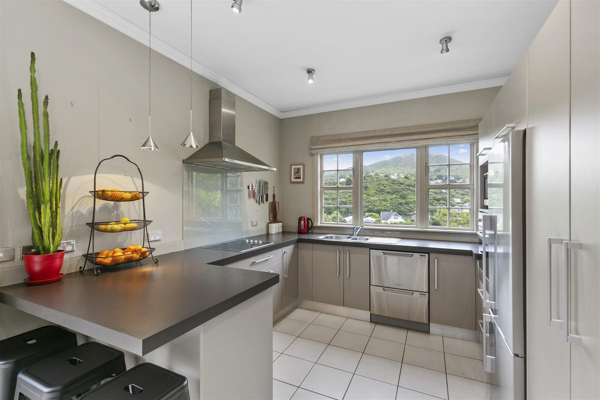 21 Orari Street, Ngaio, Wellington - Carousel 2