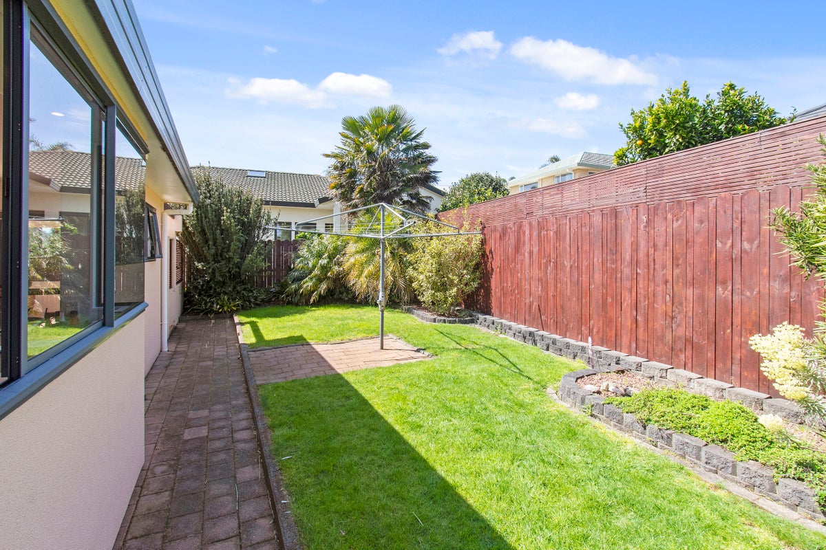 9 Lamia Place, The Gardens, Auckland - Carousel 35