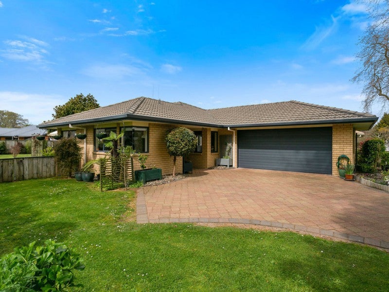 100 Tennyson Street, Leamington, Cambridge - Carousel 21