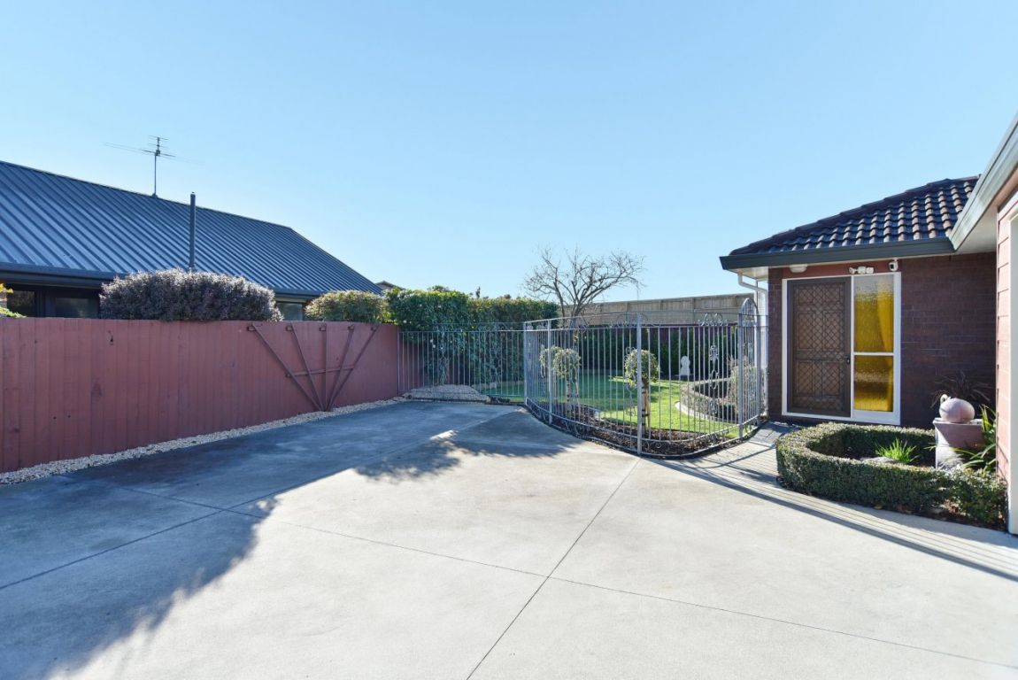 2/19 Mulberry Place, Redwood, Christchurch - Carousel 20