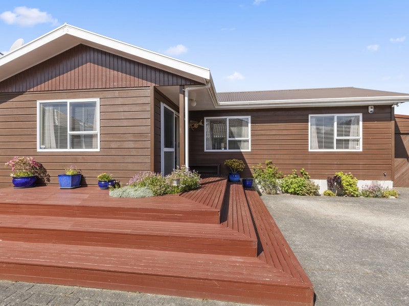 2/19 Godley Street, Waterloo, Lower Hutt - Carousel 13