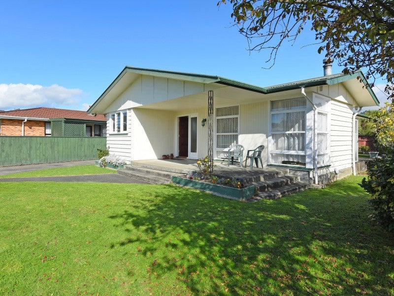 21 Kiwi Street, Heretaunga, Upper Hutt - Carousel 2