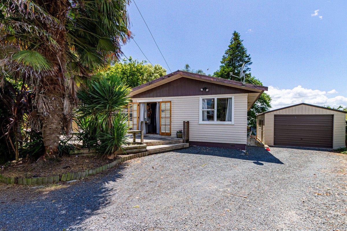 35 Walmsley Street, Kihikihi, Te Awamutu - Carousel 1