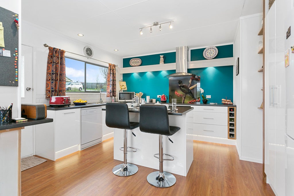 23 Herbert Street, Kihikihi, Te Awamutu - Carousel 1