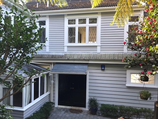 156 Barnard Street, Wadestown, Wellington - Carousel 1