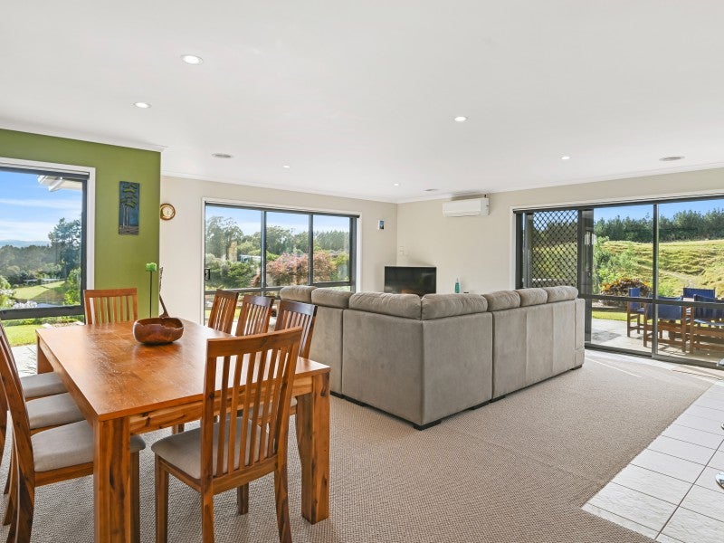 11 Florey Heights, Springfield, Rotorua - Carousel 2