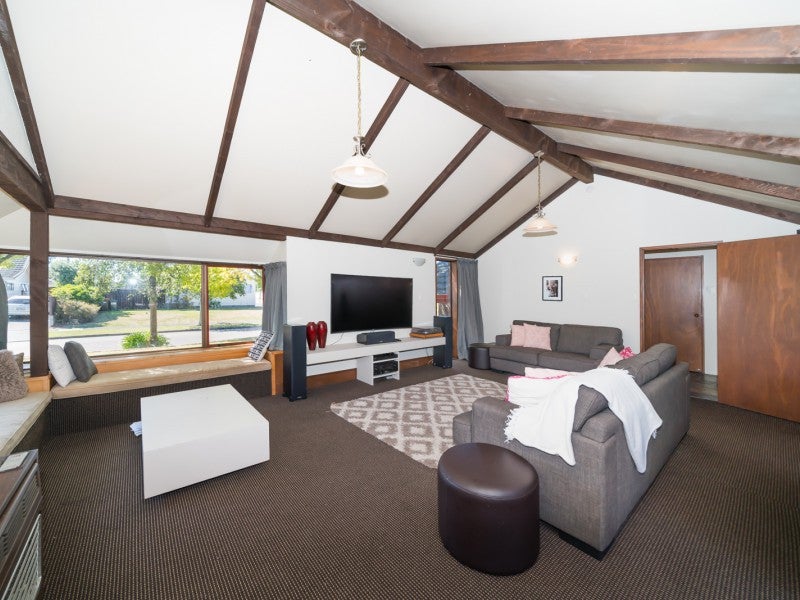7 Grange Place, Milson, Palmerston North - Carousel 2