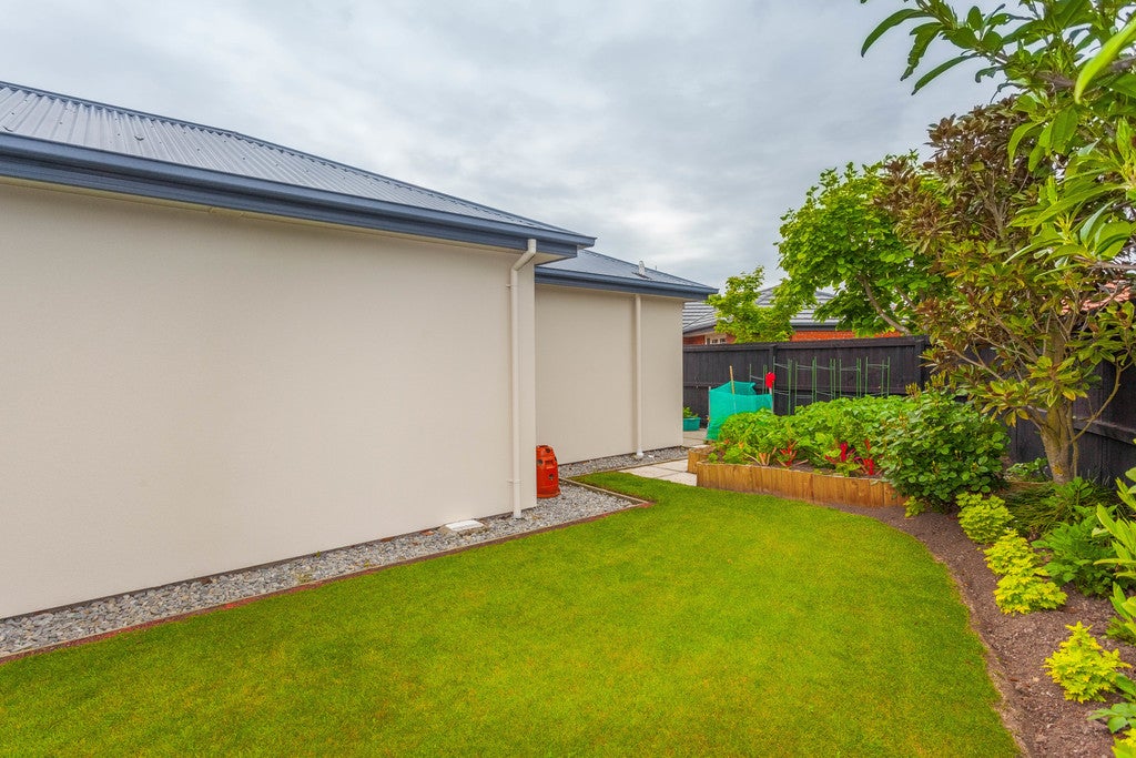 6 Becmead Drive, Harewood, Christchurch - Carousel 20