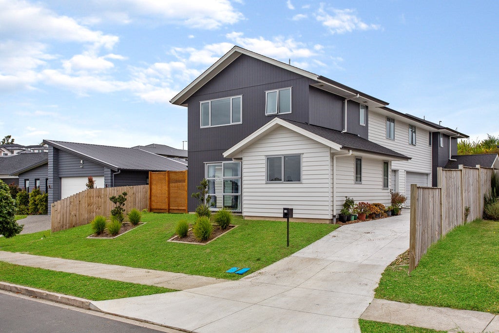 25 Pakaraka Drive, Papakura, Papakura - Carousel 1
