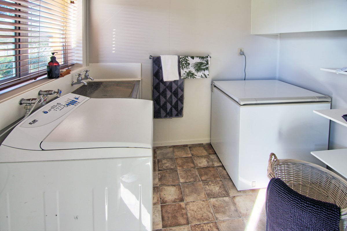 100 Hillcrest Street, Solway, Masterton - Carousel 20