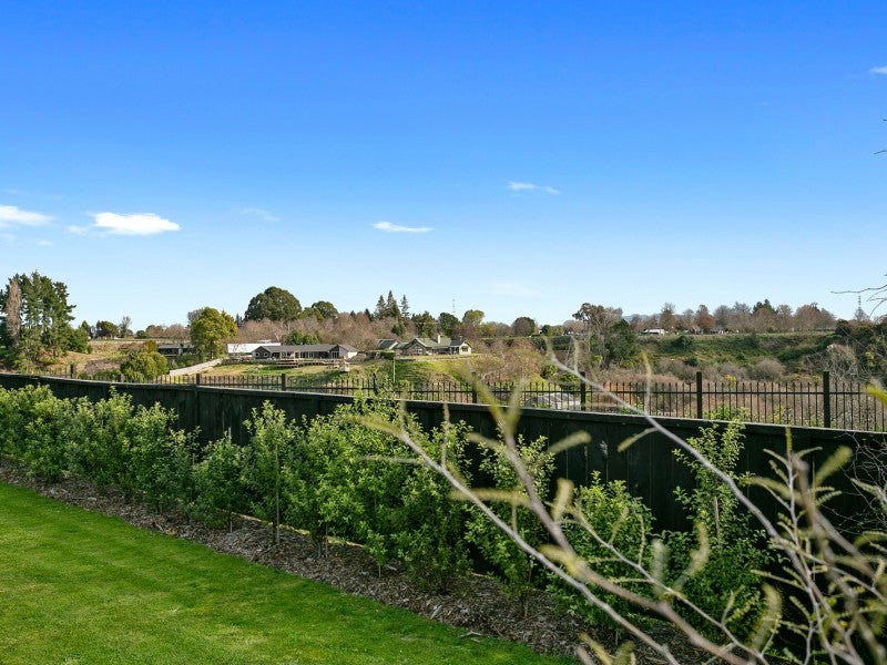 55 Jarrett Terrace, Leamington, Cambridge - Carousel 2