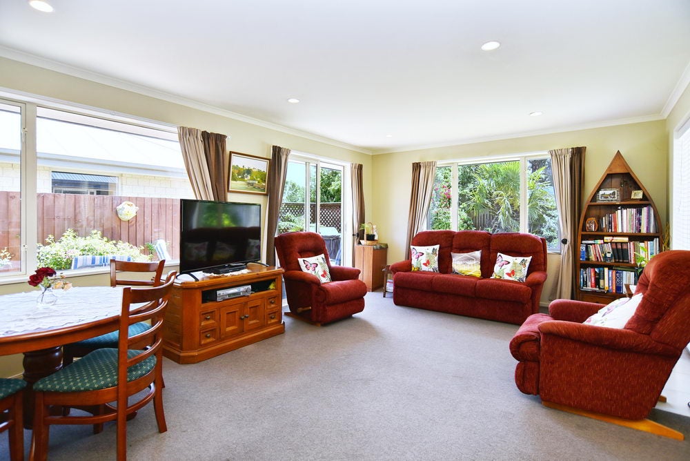12 Amberley Beach Road, Amberley, Amberley - Carousel 2